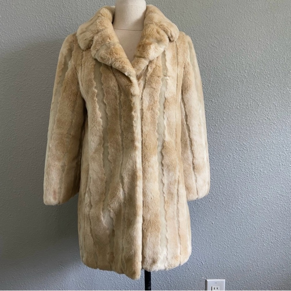 Juicy Couture Faux Fur Jacket Coat Size MEDIUM EUC